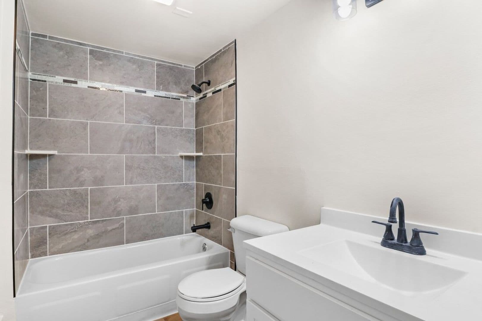 Middleton Apartment: 1312-1316 N Gammon Road