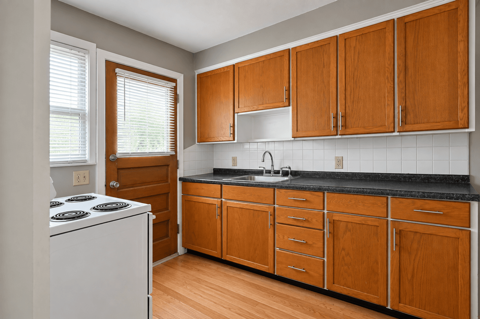 Dubuque Apartment: 2100 Rhomberg Avenue