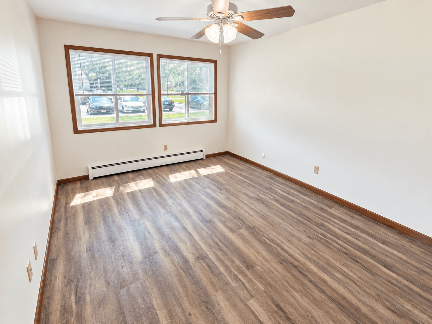 Madison Apartment: 1001-1009 GILBERT ROAD
