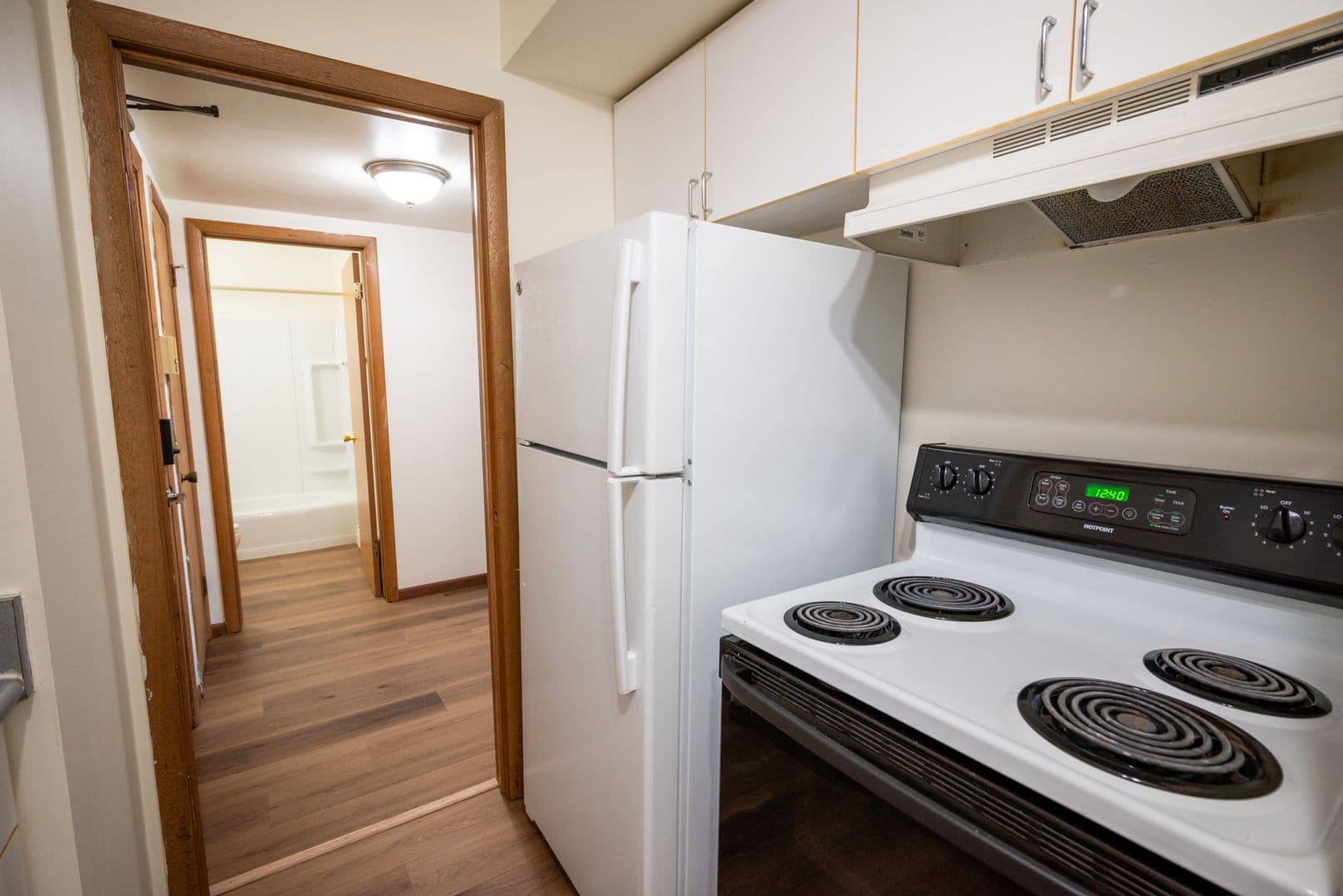 Madison Apartment: 1001-1009 GILBERT ROAD