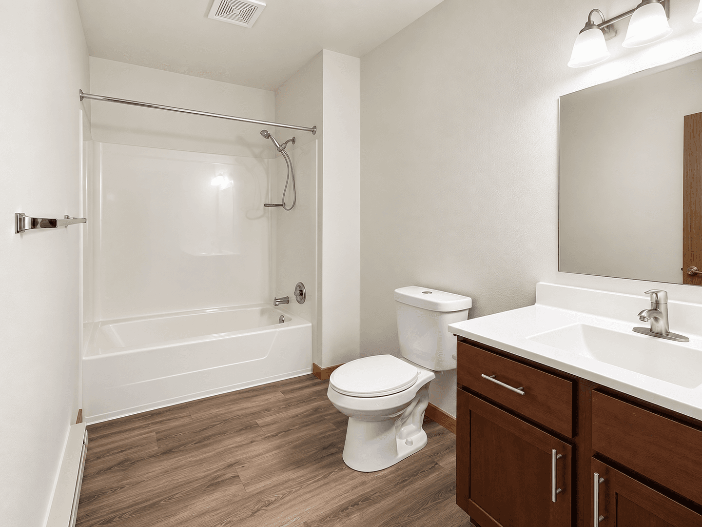Tomah Apartment: 202-260 Murdock St
