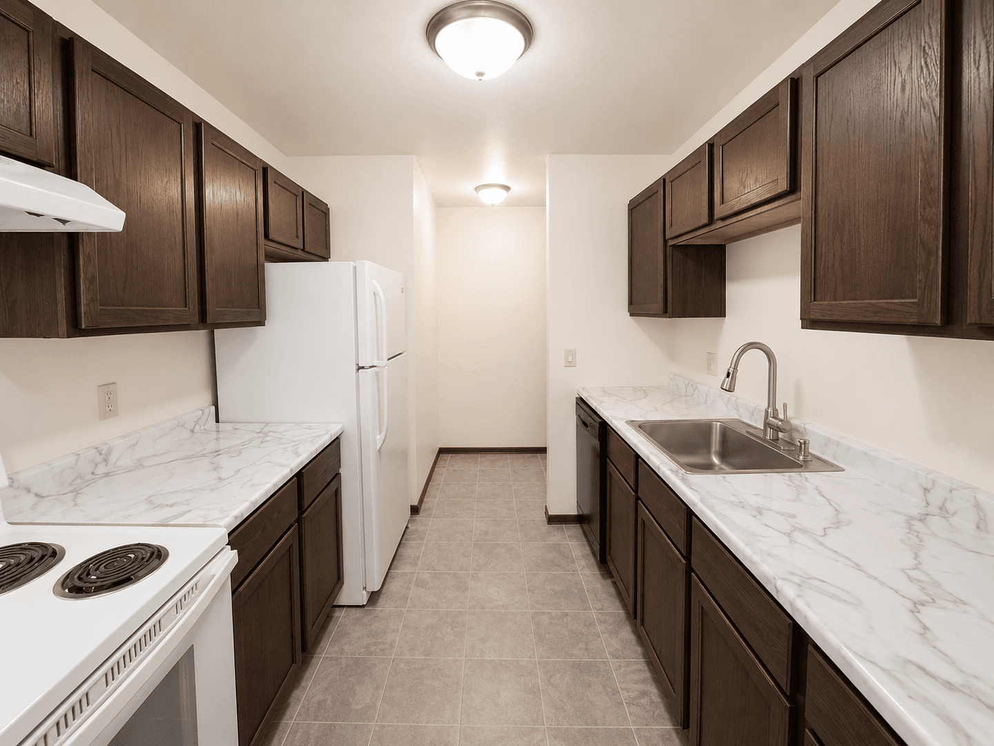 Waunakee Apartment: 206-208 Sunset Lane