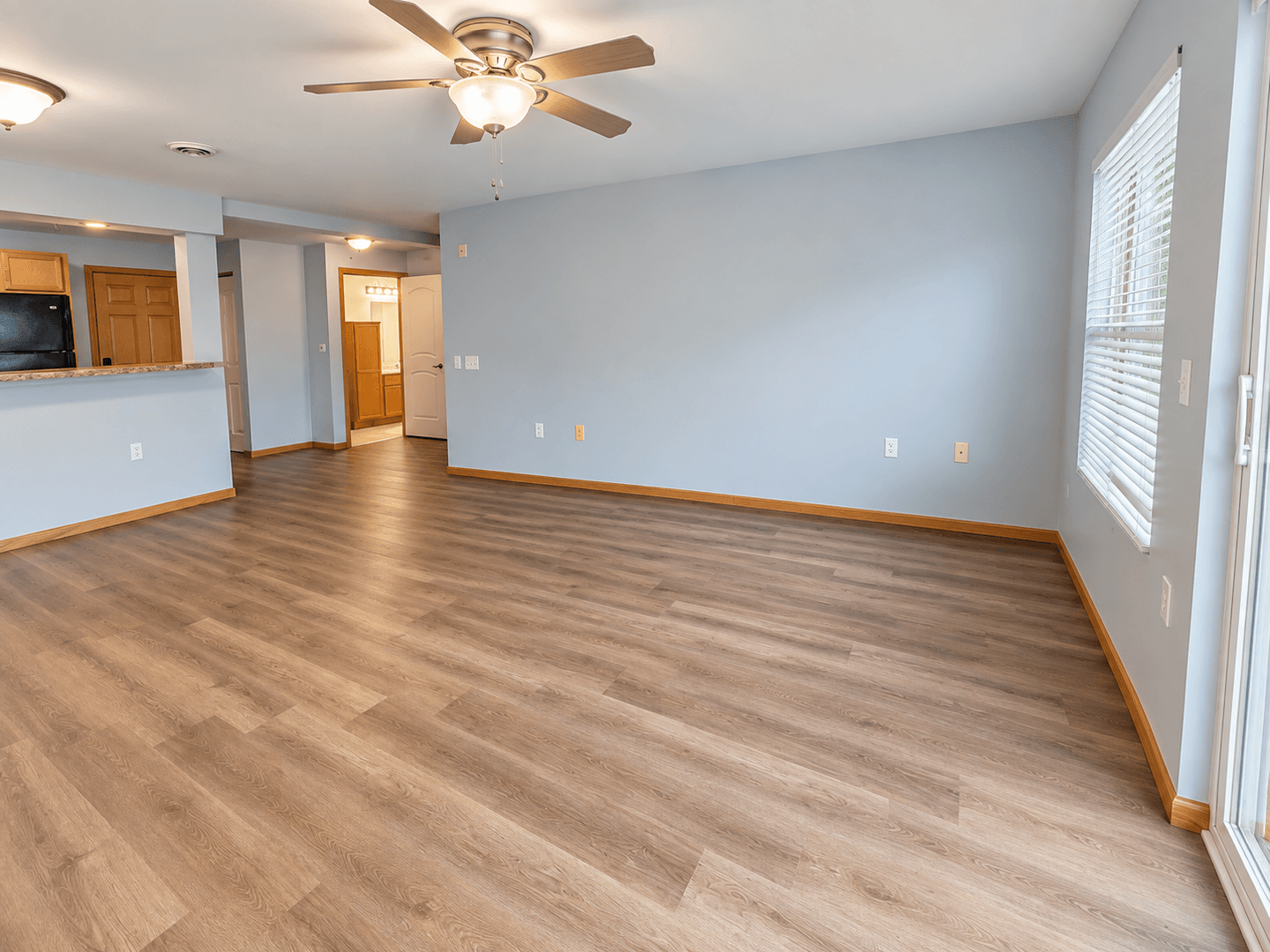 STOUGHTON Apartment: 2125 McComb Road