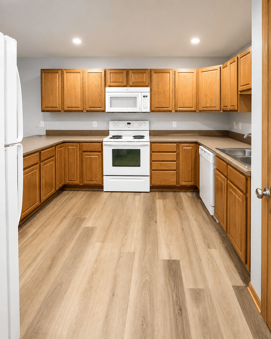 Dubuque Apartment: 815-829 Hawkeye Drive