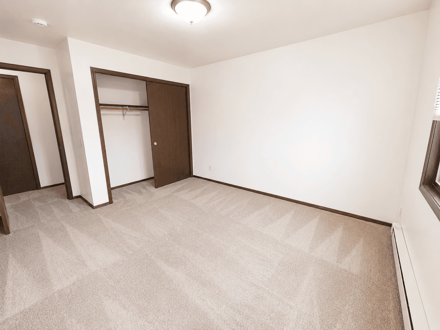 Waunakee Apartment: 206-208 Sunset Lane