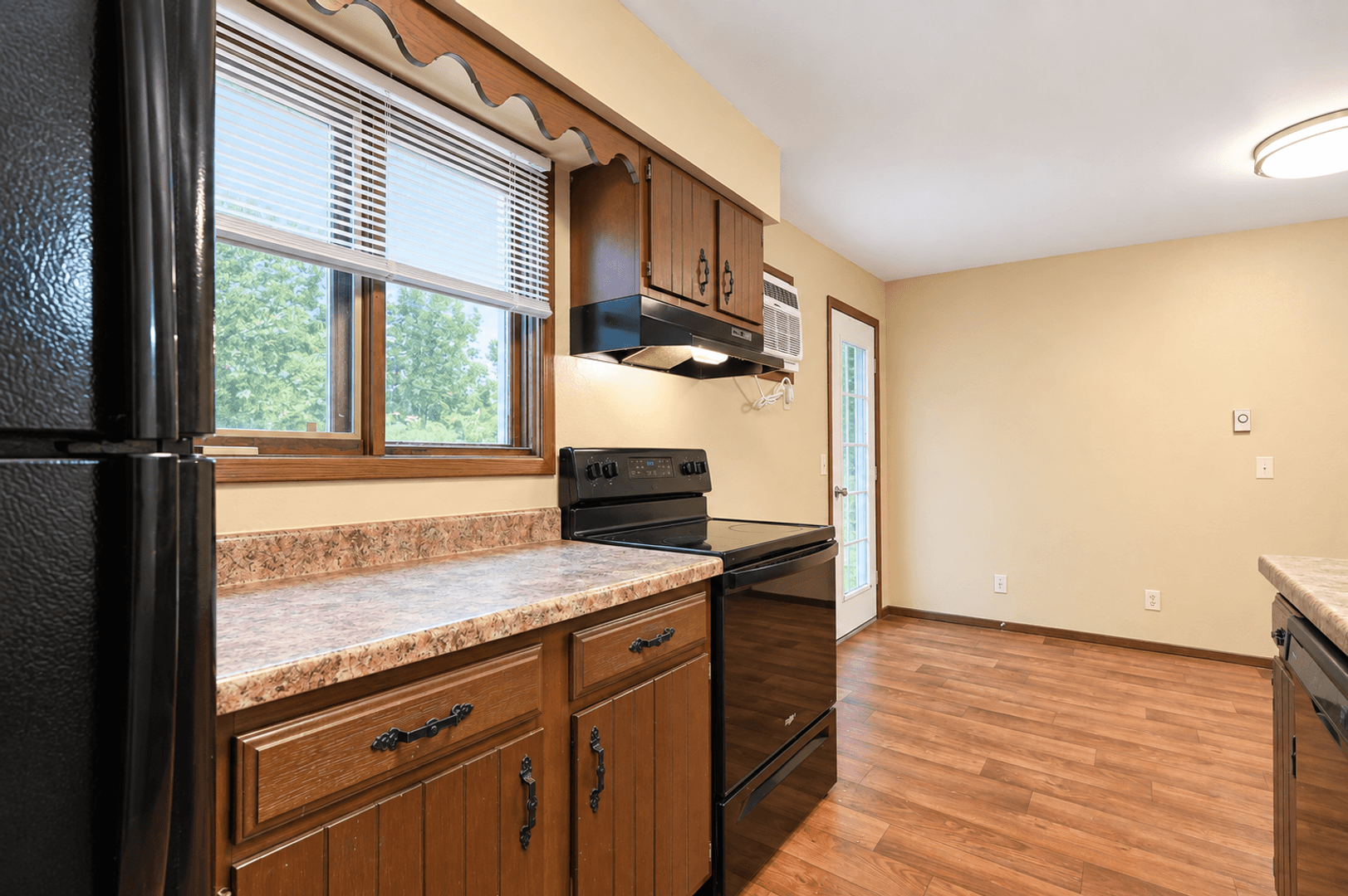 Dubuque Apartment: 2975-2995 Wildwood Drive