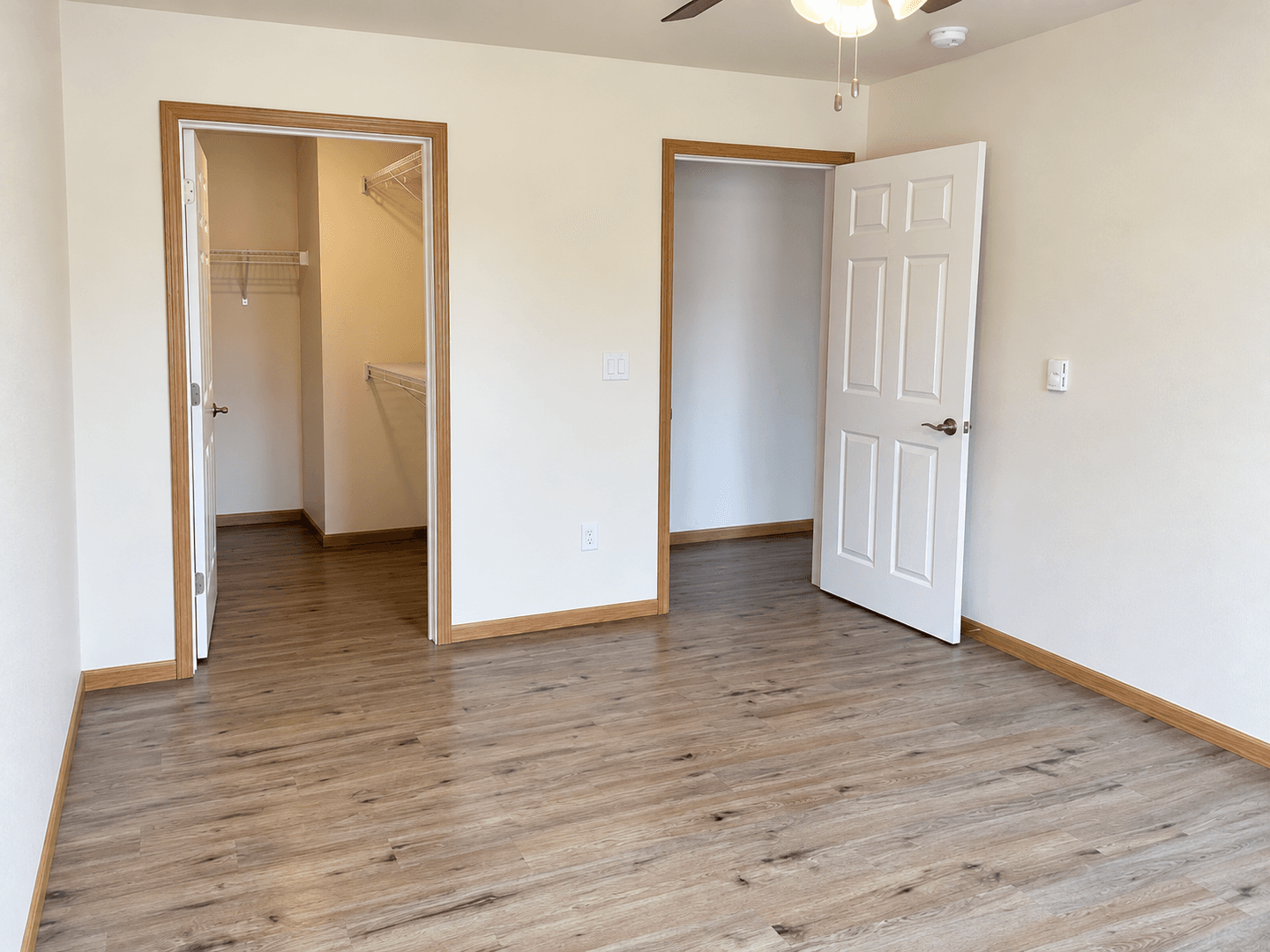 Tomah Apartment: 400 Larkin Street