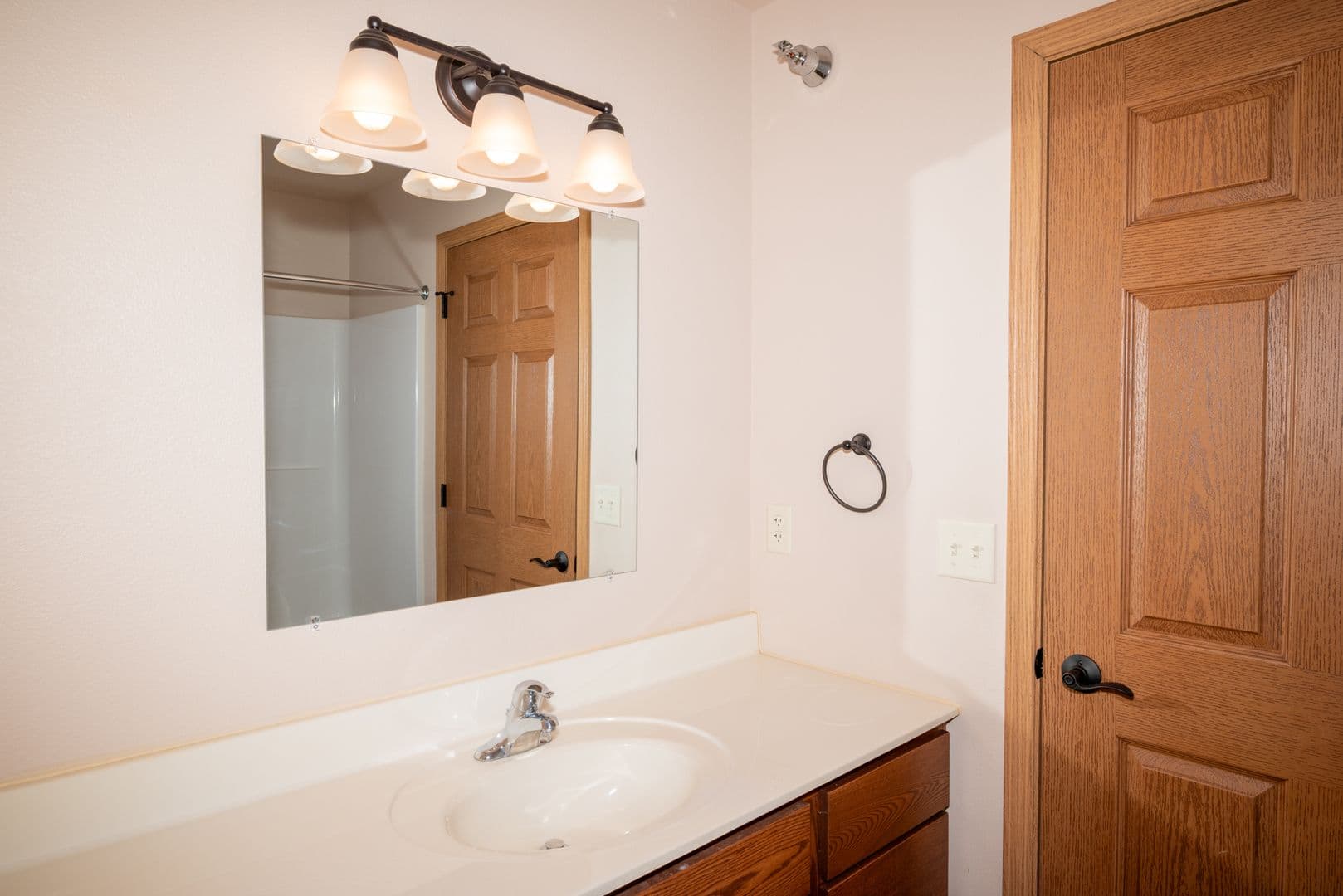 Tomah Apartment: 505 Larkin Street