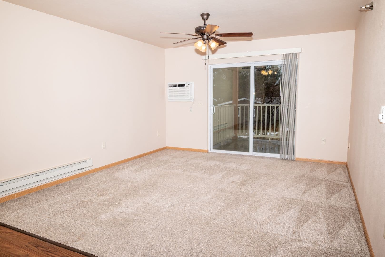 Tomah Apartment: 505 Larkin Street