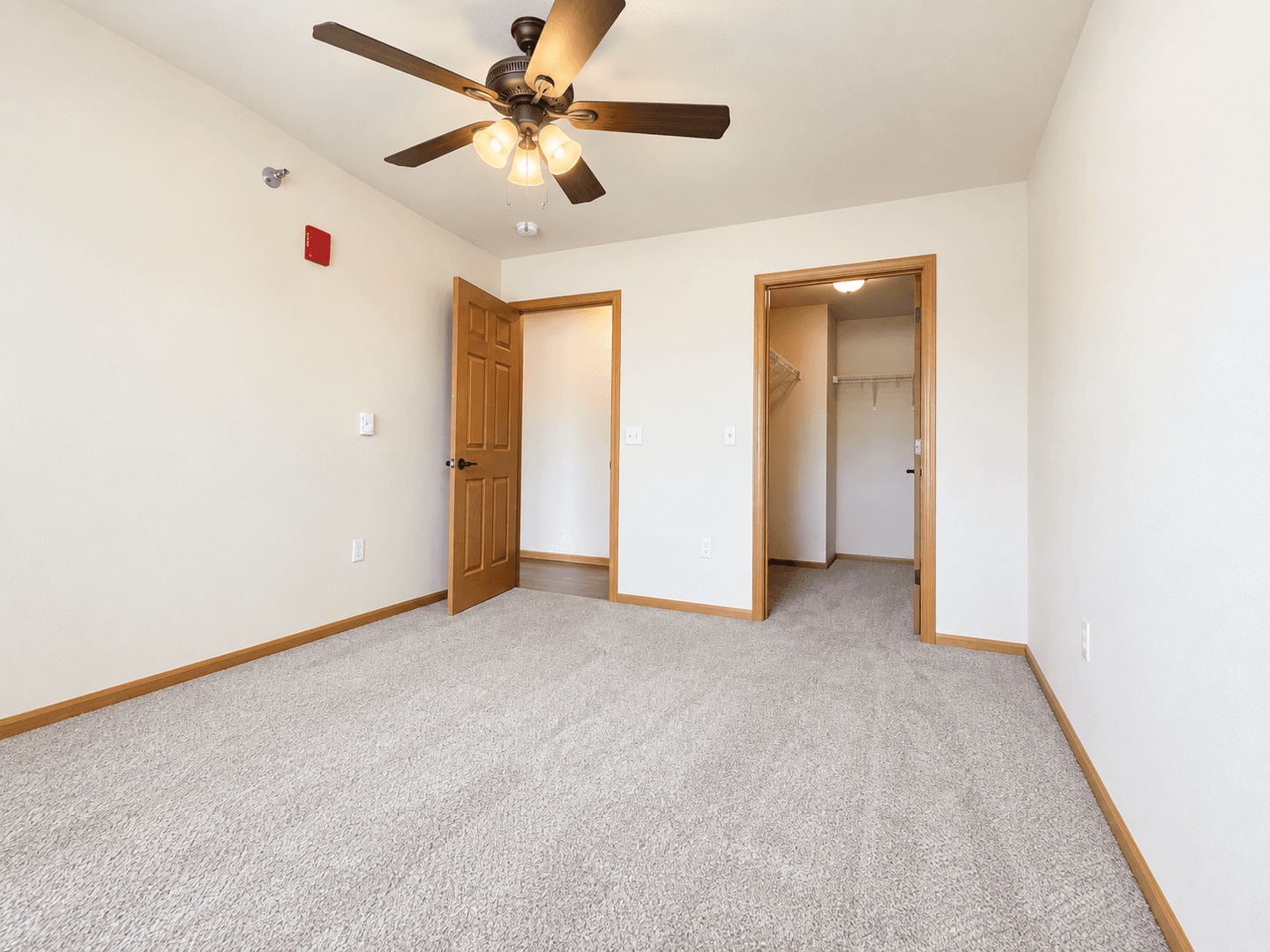 Tomah Apartment: 505 Larkin Street