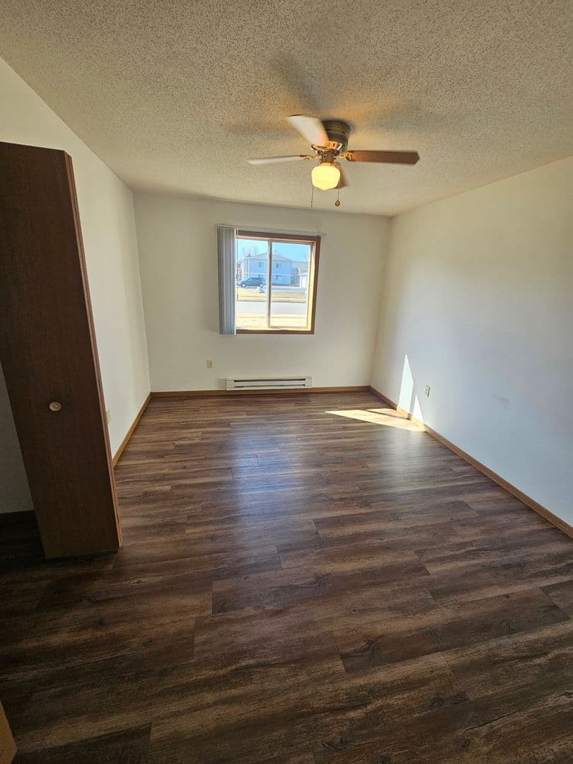Tomah Apartment: 1001 Grandview Avenue
