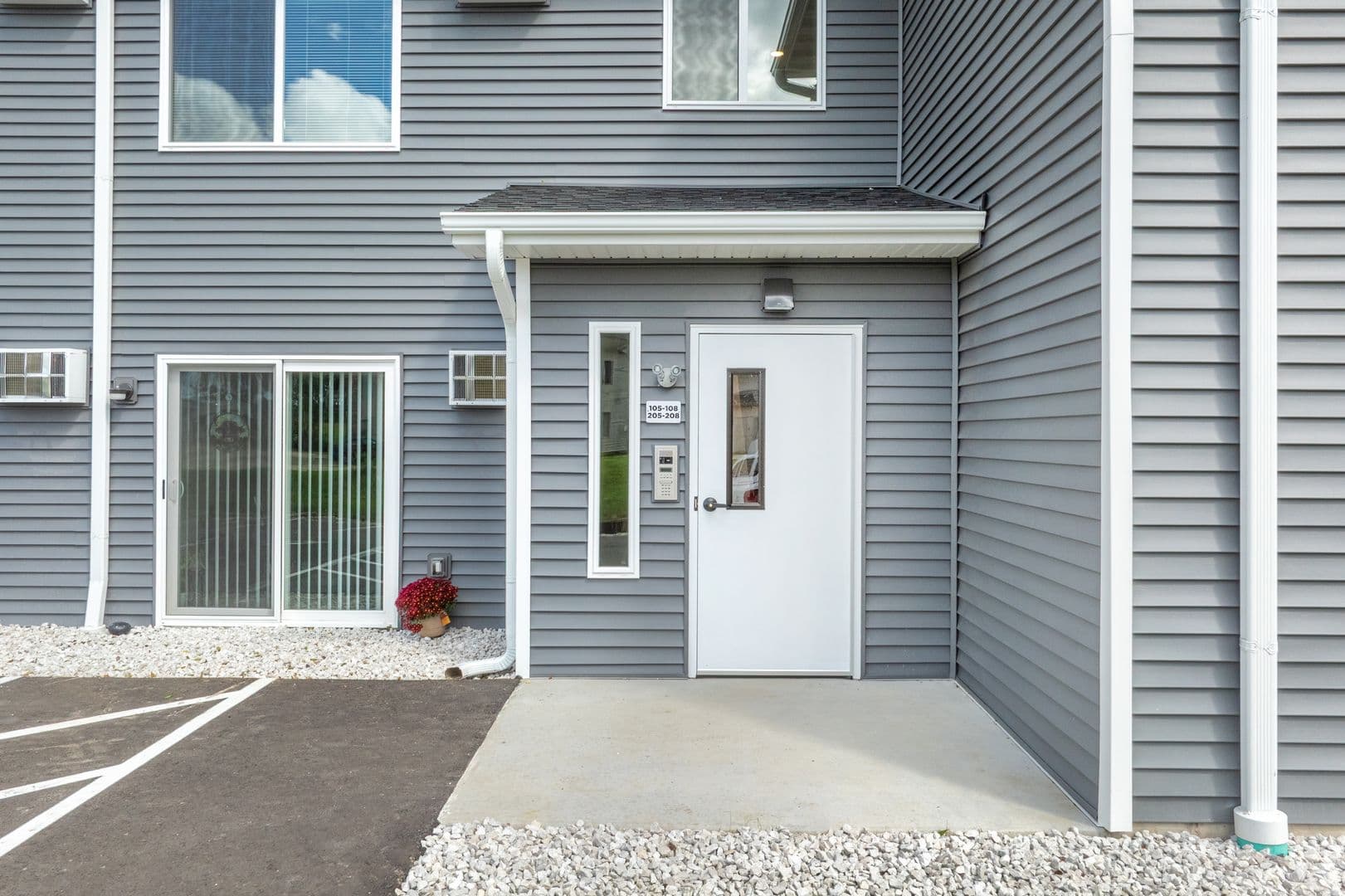Rio Apartment: 470 Skare Road