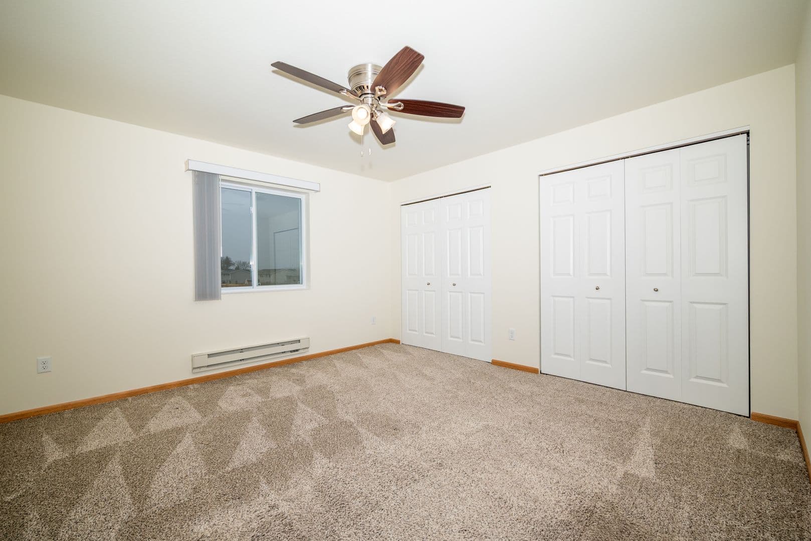 Tomah Apartment: 400 Larkin Street