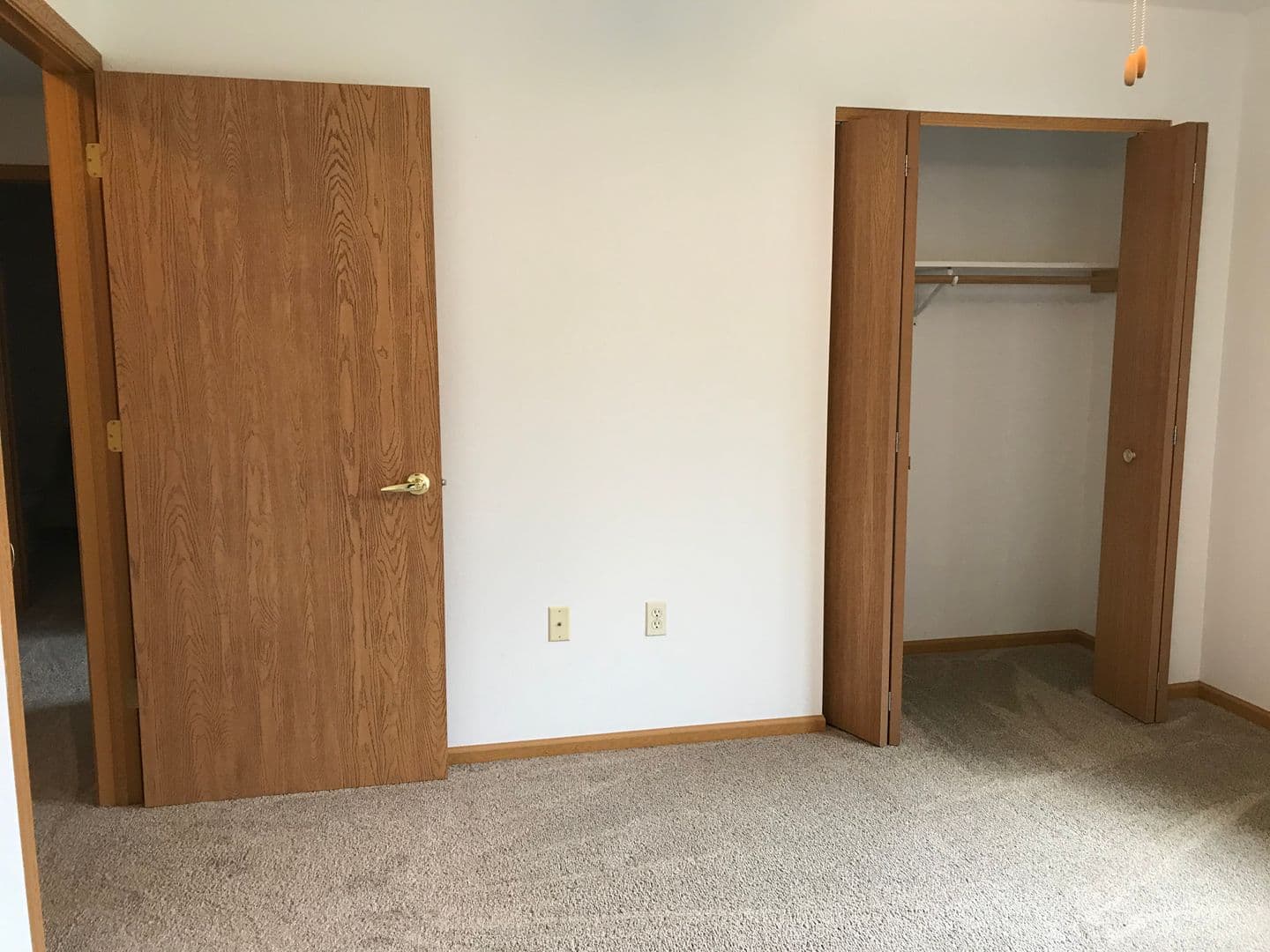 TOMAH Apartment: 1338 MARK Avenue