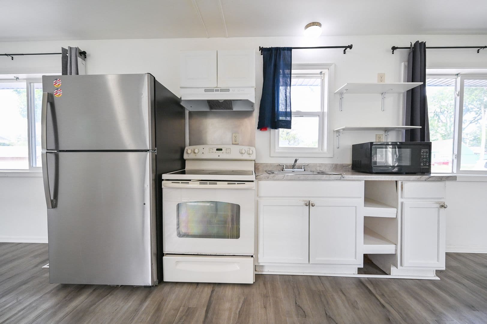 Wisconsin Dells Apartment: 511 Vine Street