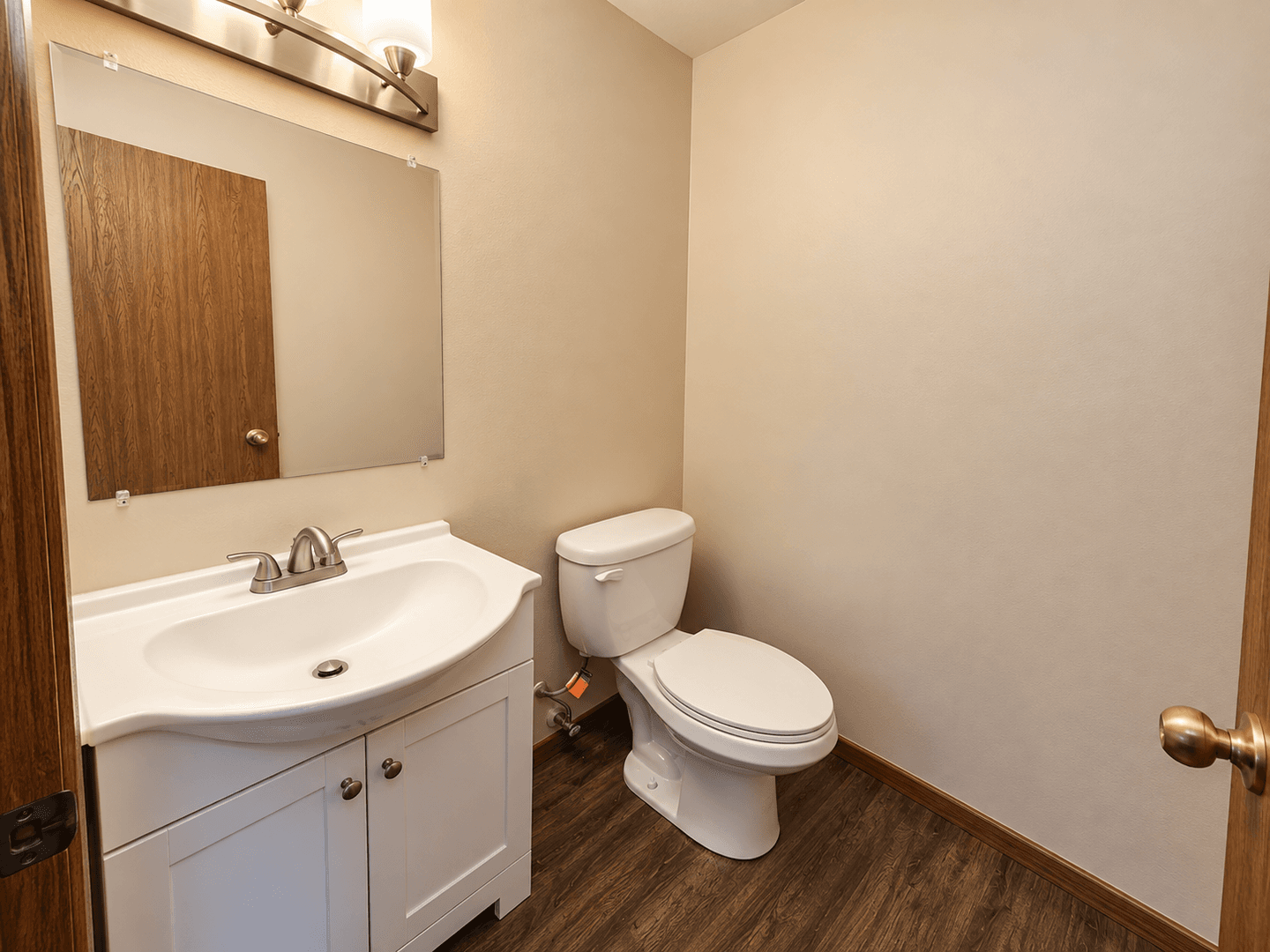 Tomah Apartment: 1102 Heeler Ave