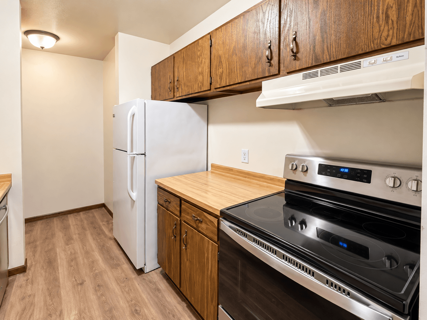 Waunakee Apartment: 206-208 Sunset Lane