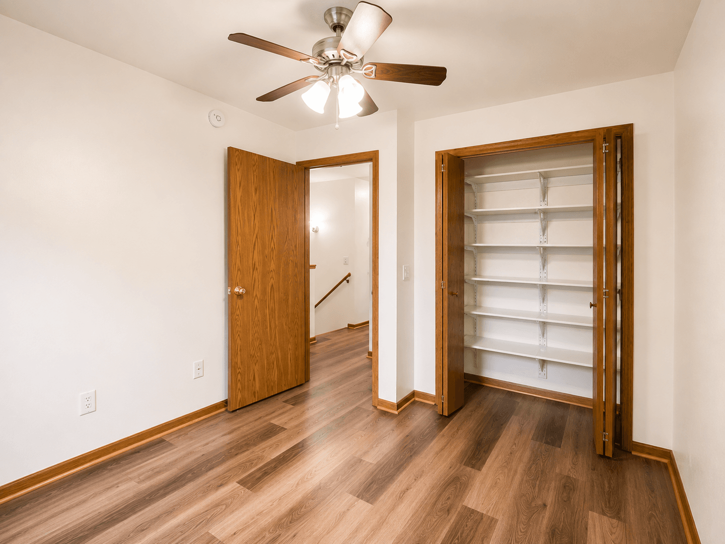 Baraboo Apartment: 625 Ellis Avenue