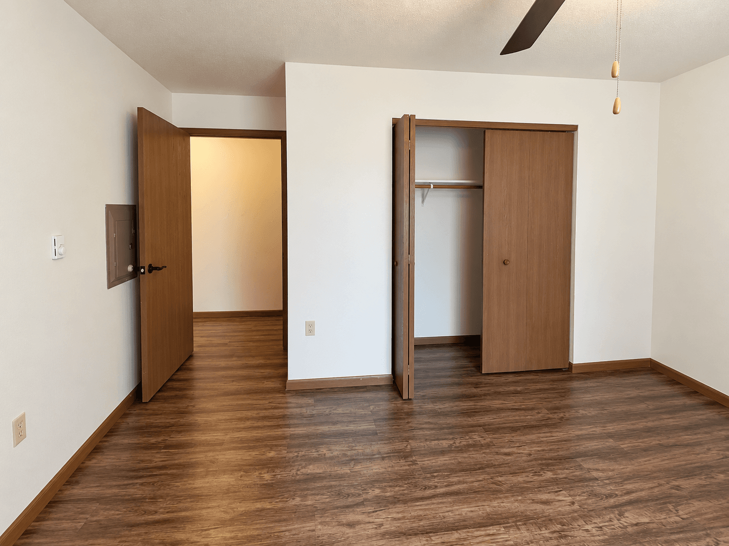 Tomah Apartment: 202-260 Murdock St