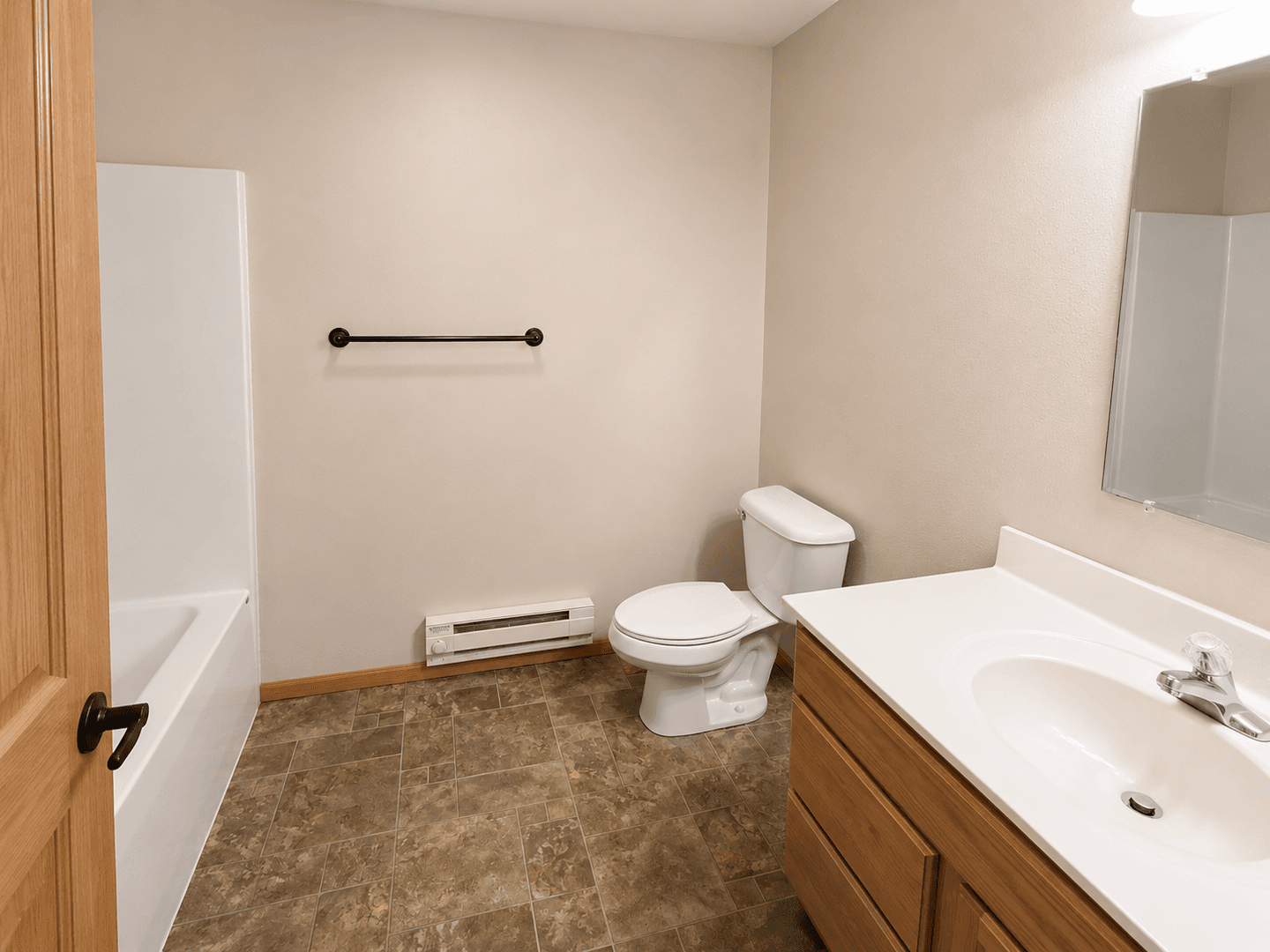 Tomah Apartment: 1010-1028 Berry Avenue