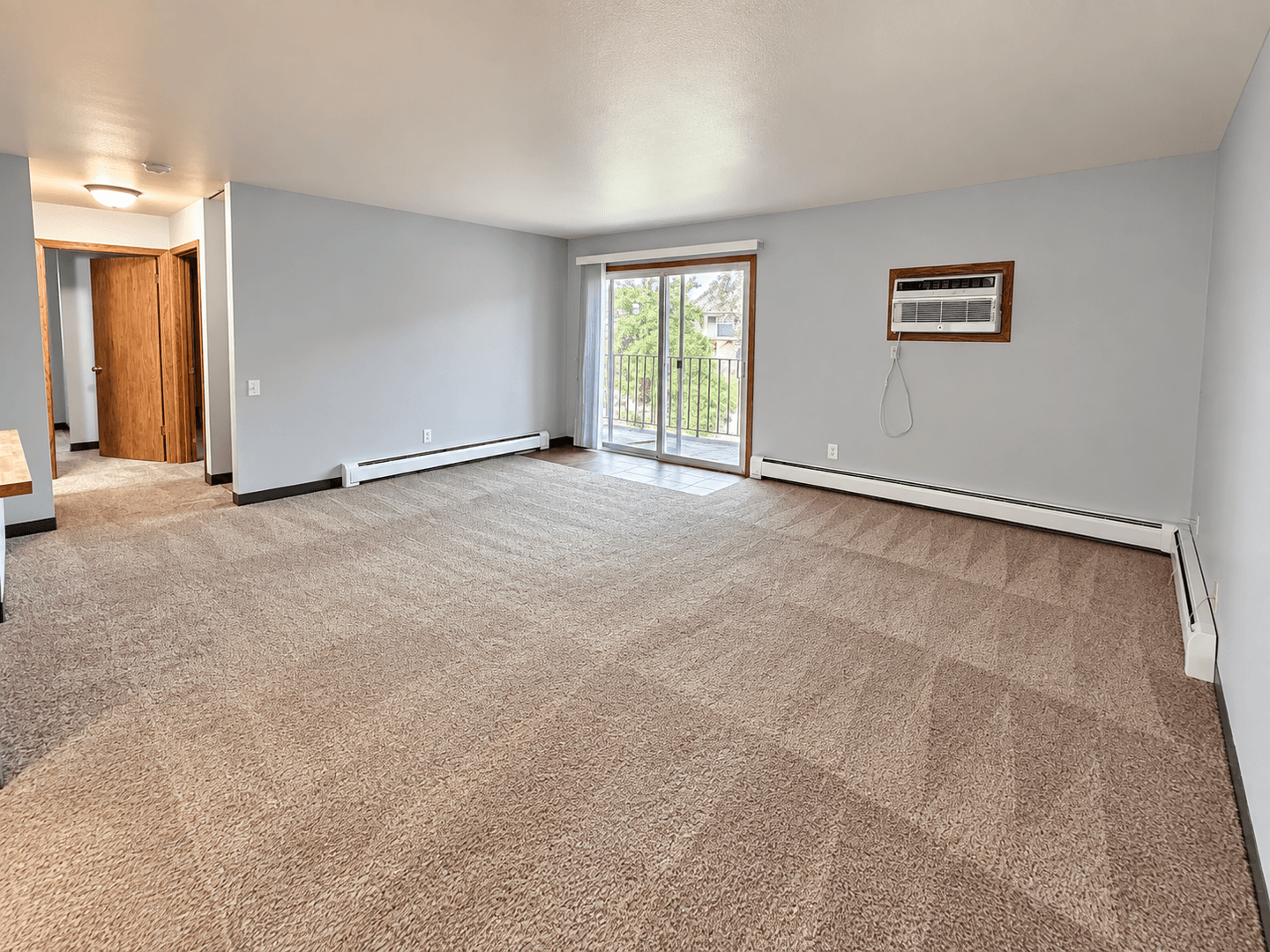 Waunakee Apartment: 717 Kingston Way