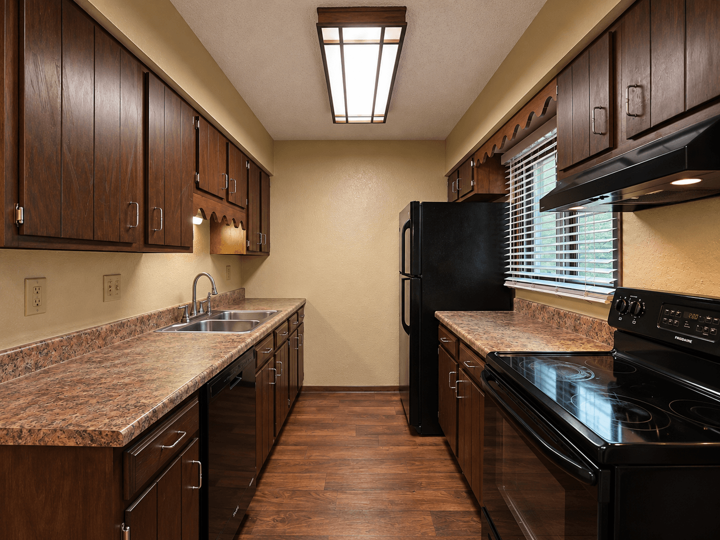 Dubuque Apartment: 2975-2995 Wildwood Drive