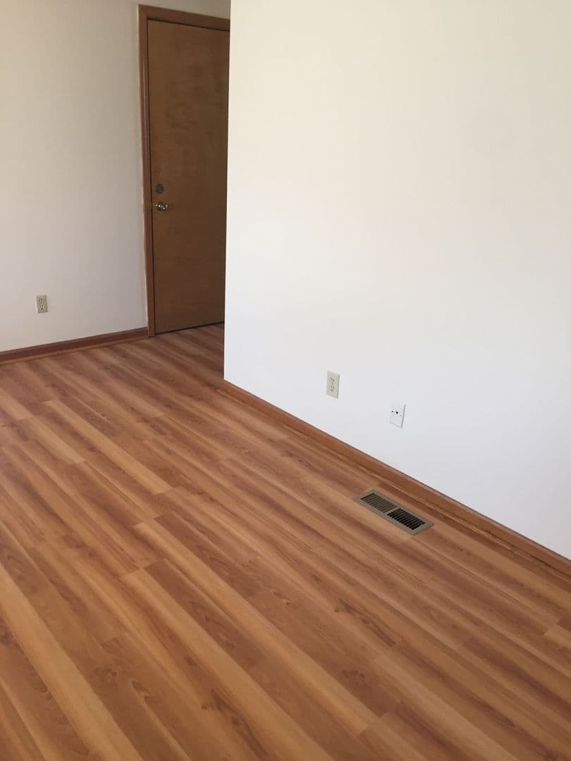 Lawrence Townhome: 4400-4447 Adam Avenue