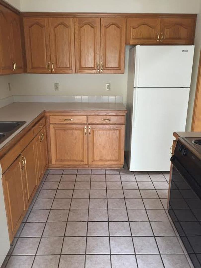 Lawrence Townhome: 4400-4447 Adam Avenue