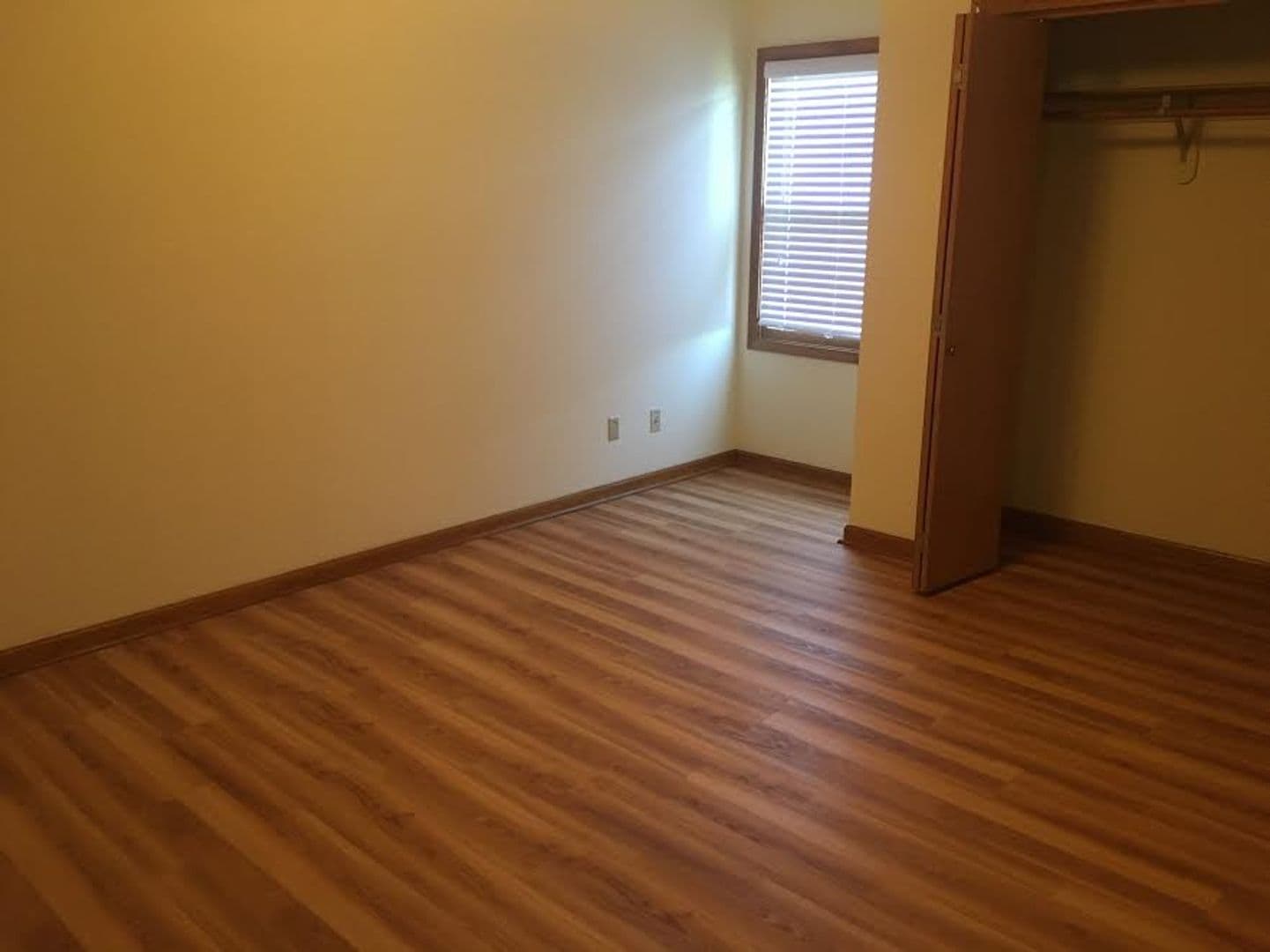 Lawrence Townhome: 4400-4447 Adam Avenue
