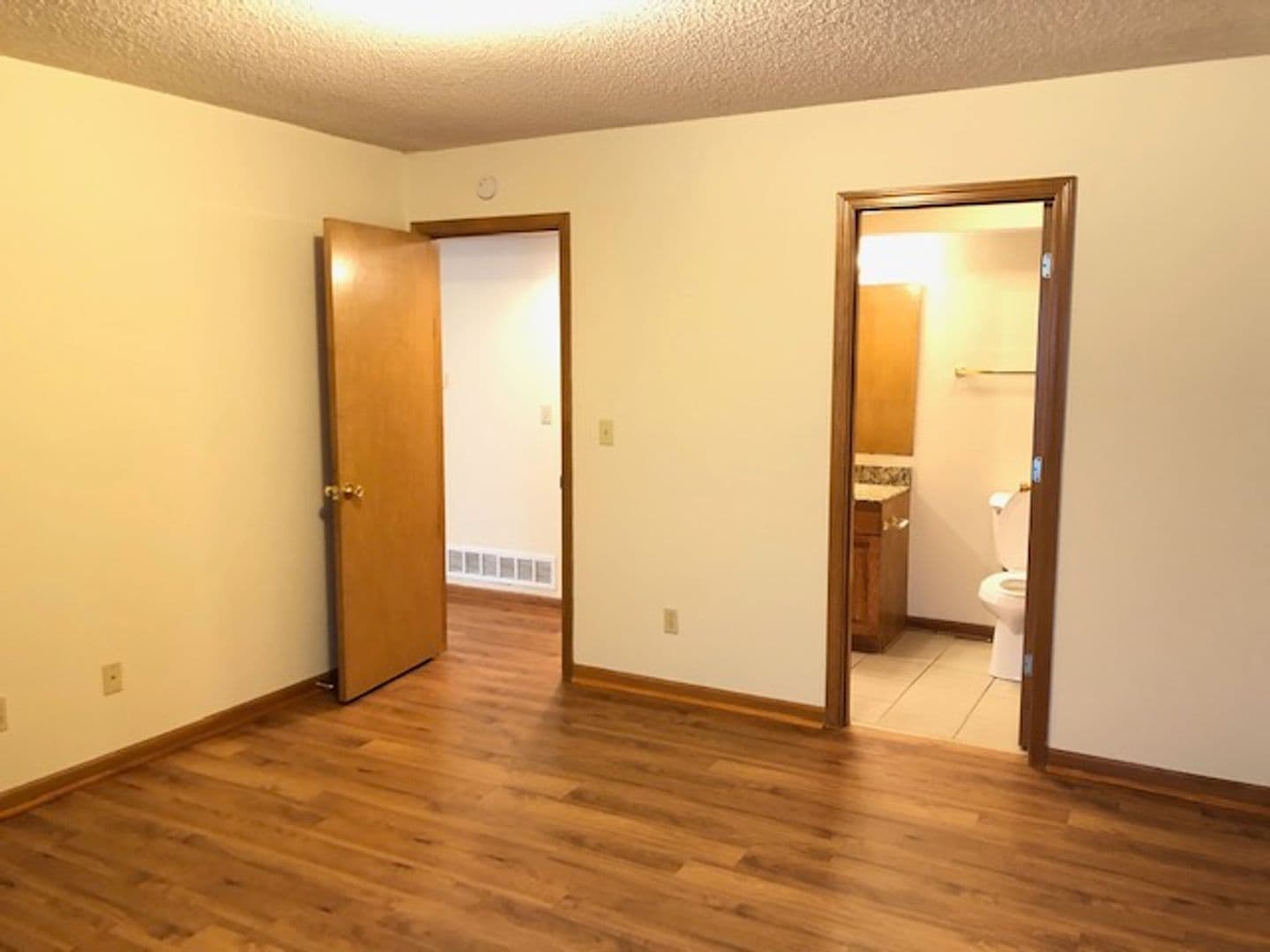 Lawrence Townhome: 4400-4447 Adam Avenue