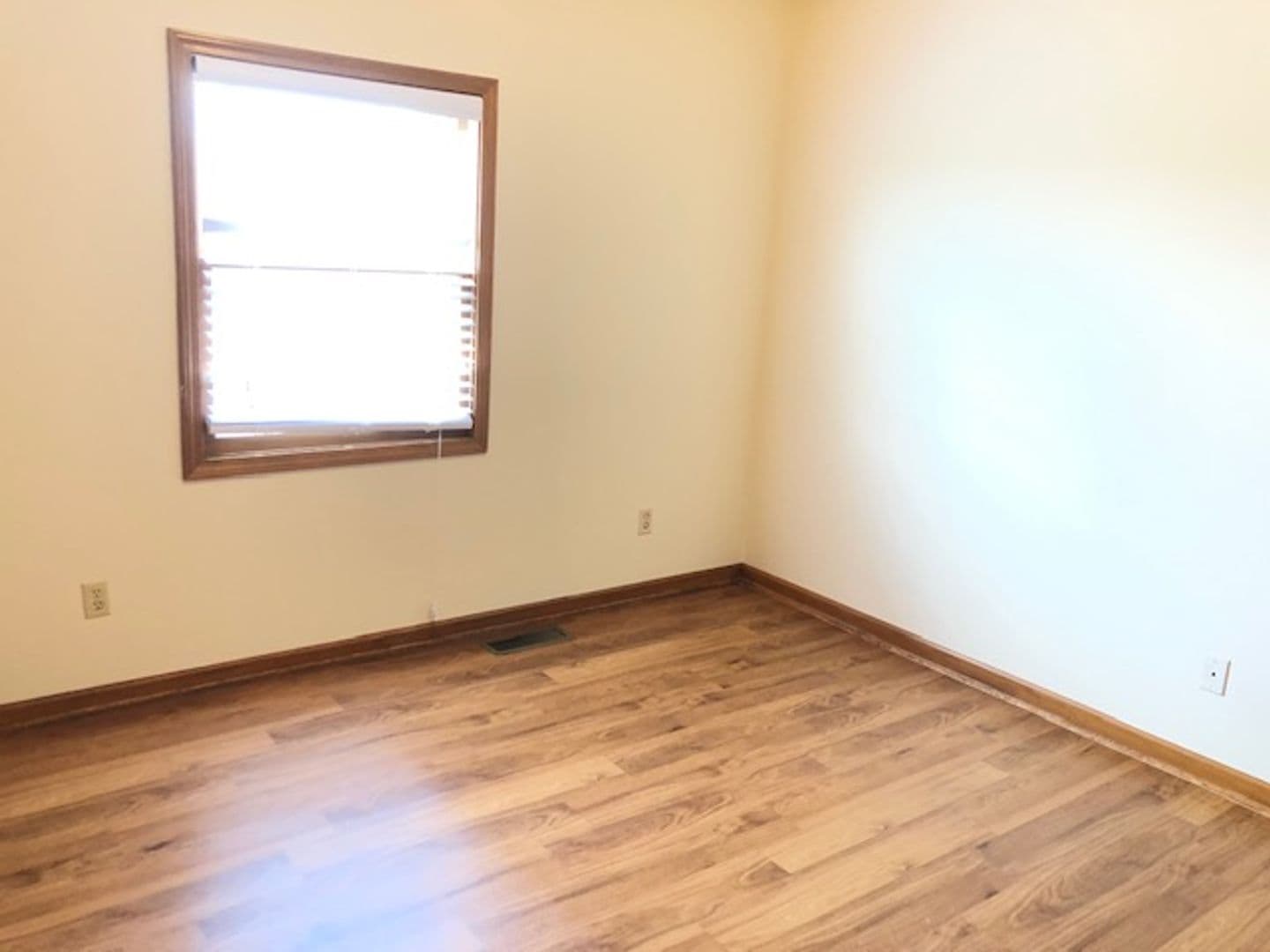 Lawrence Townhome: 4400-4447 Adam Avenue