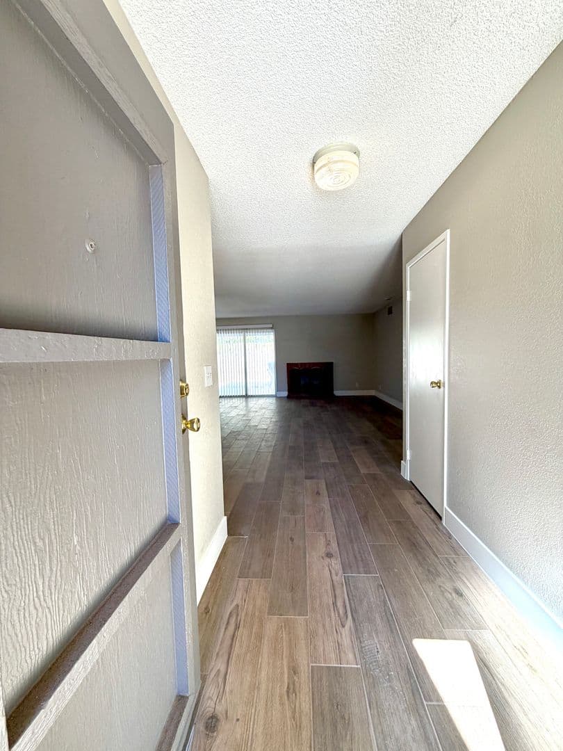 Las Vegas House: 6950 Wedgewood Way