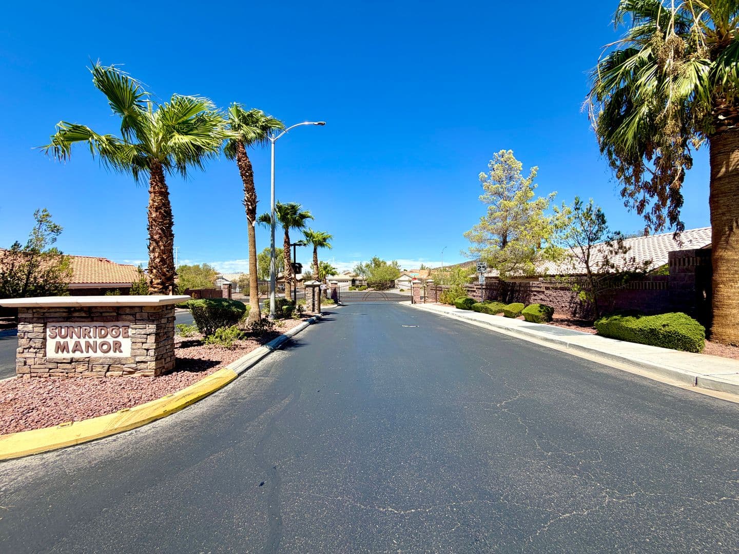 Henderson House: 2278 Chestnut Ranch Ave