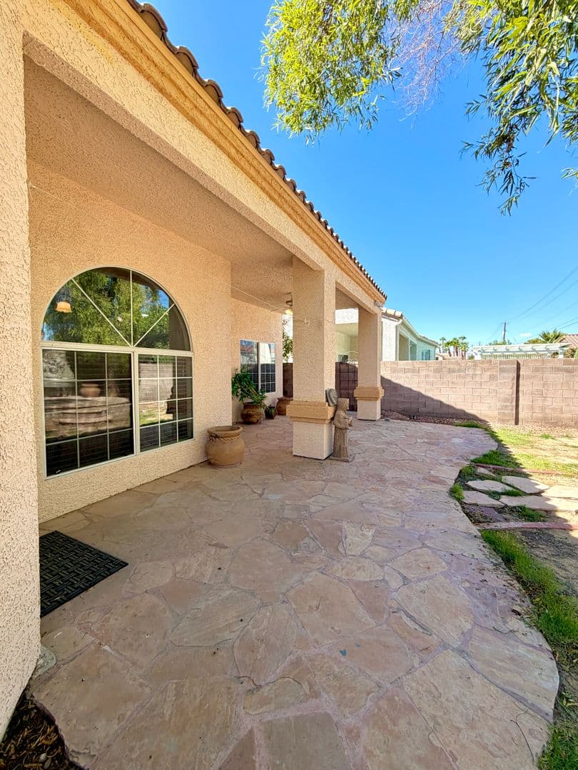 Las Vegas House: 6216 Pride Ln