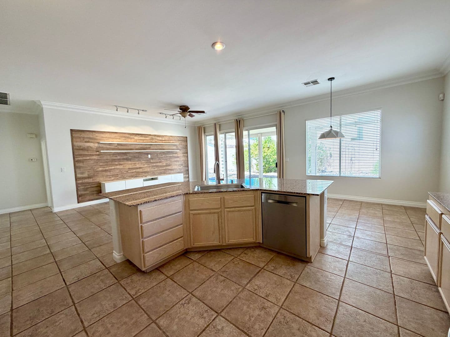 Las  Vegas House: 322 Turtle Peak Ave