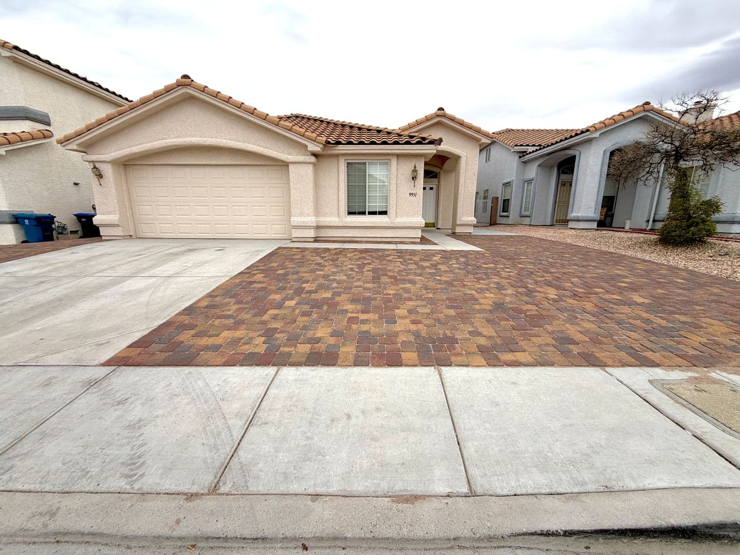 Las Vegas House: 9931 W Cherokee Ave