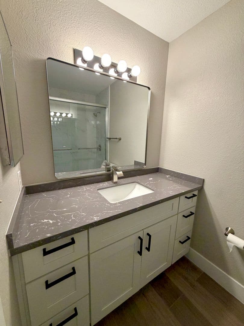 Las Vegas House: 6950 Wedgewood Way