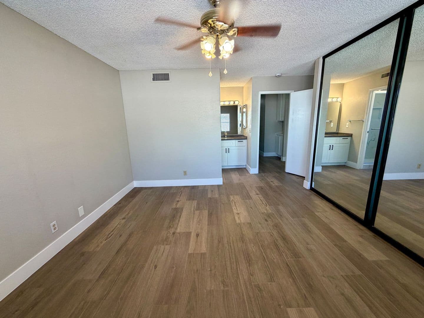 Las Vegas House: 6950 Wedgewood Way