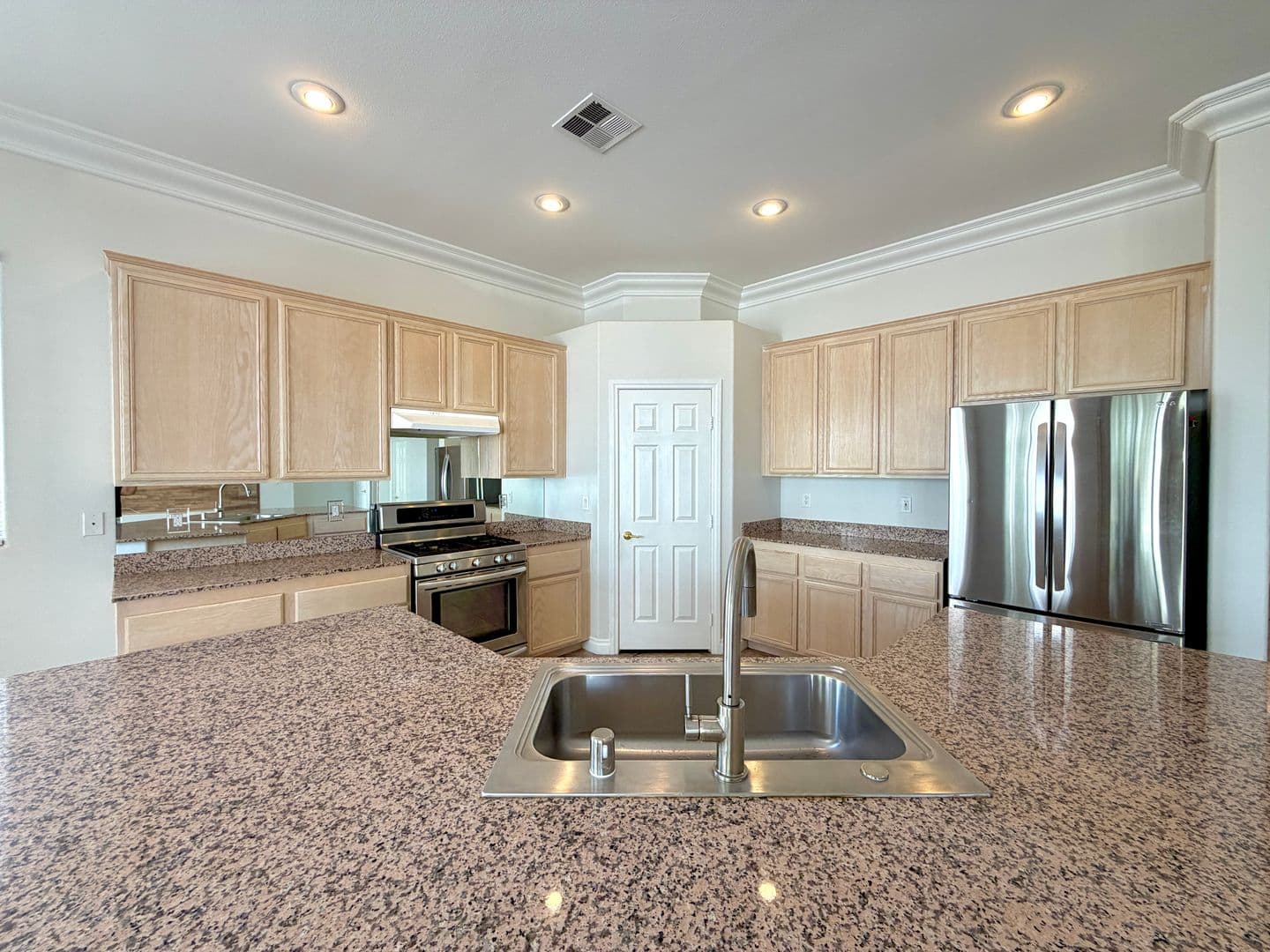 Las  Vegas House: 322 Turtle Peak Ave
