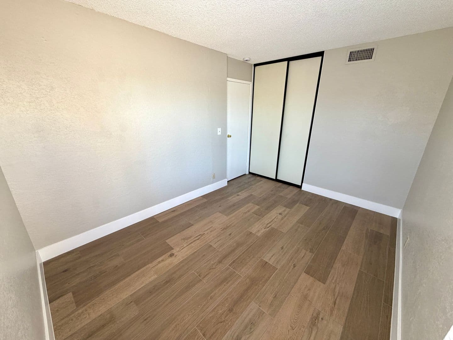 Las Vegas House: 6950 Wedgewood Way