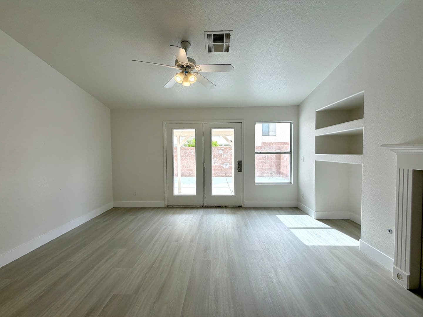Las Vegas House: 9931 W Cherokee Ave