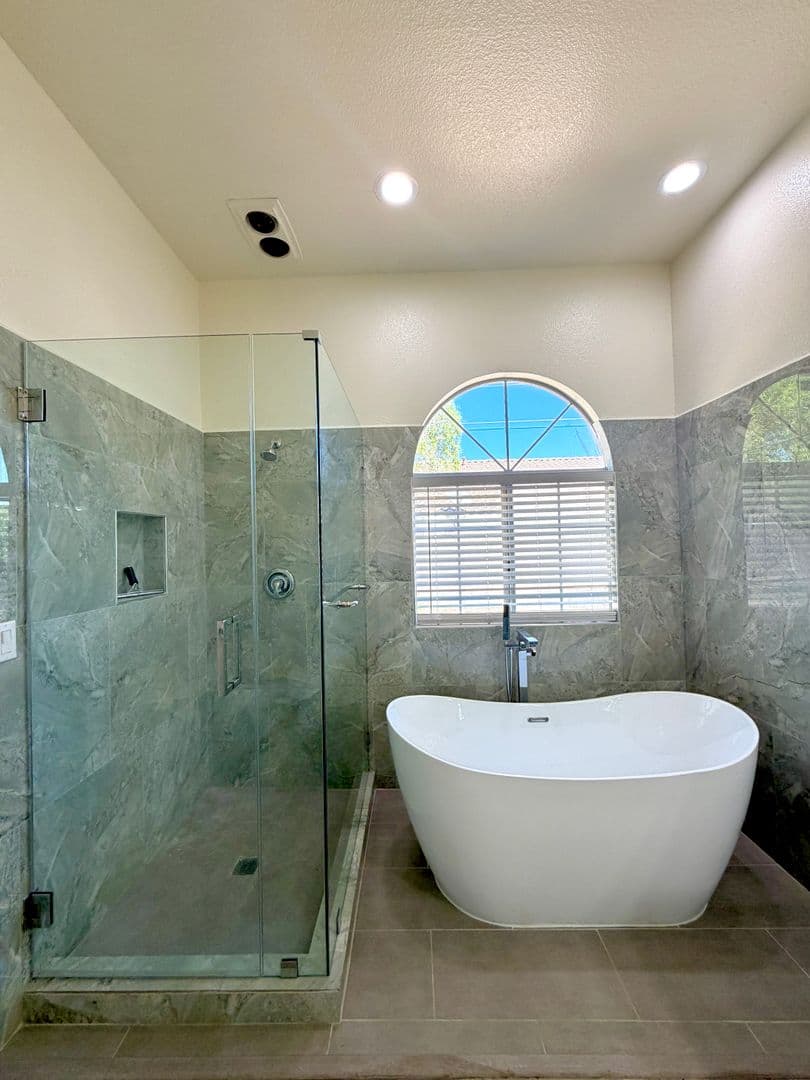 Las Vegas House: 6216 Pride Ln