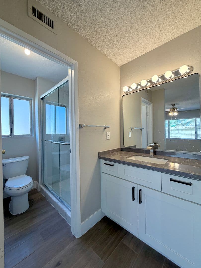 Las Vegas House: 6950 Wedgewood Way