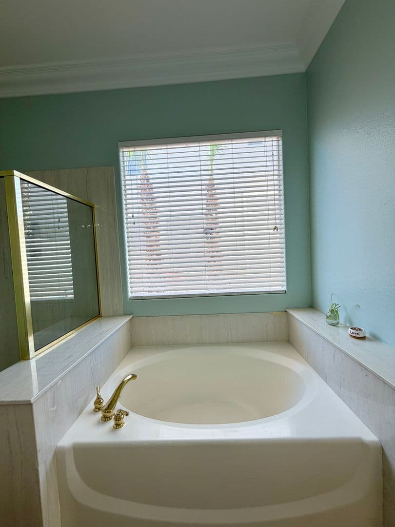 Las  Vegas House: 322 Turtle Peak Ave