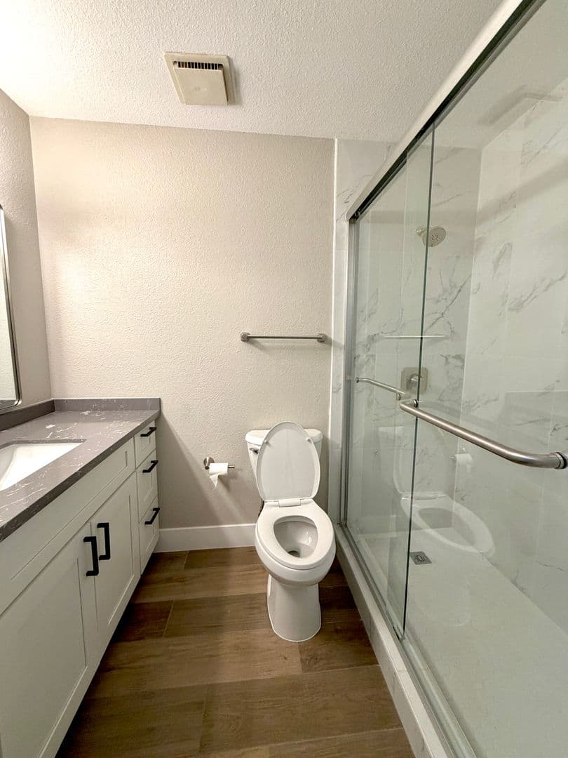 Las Vegas House: 6950 Wedgewood Way