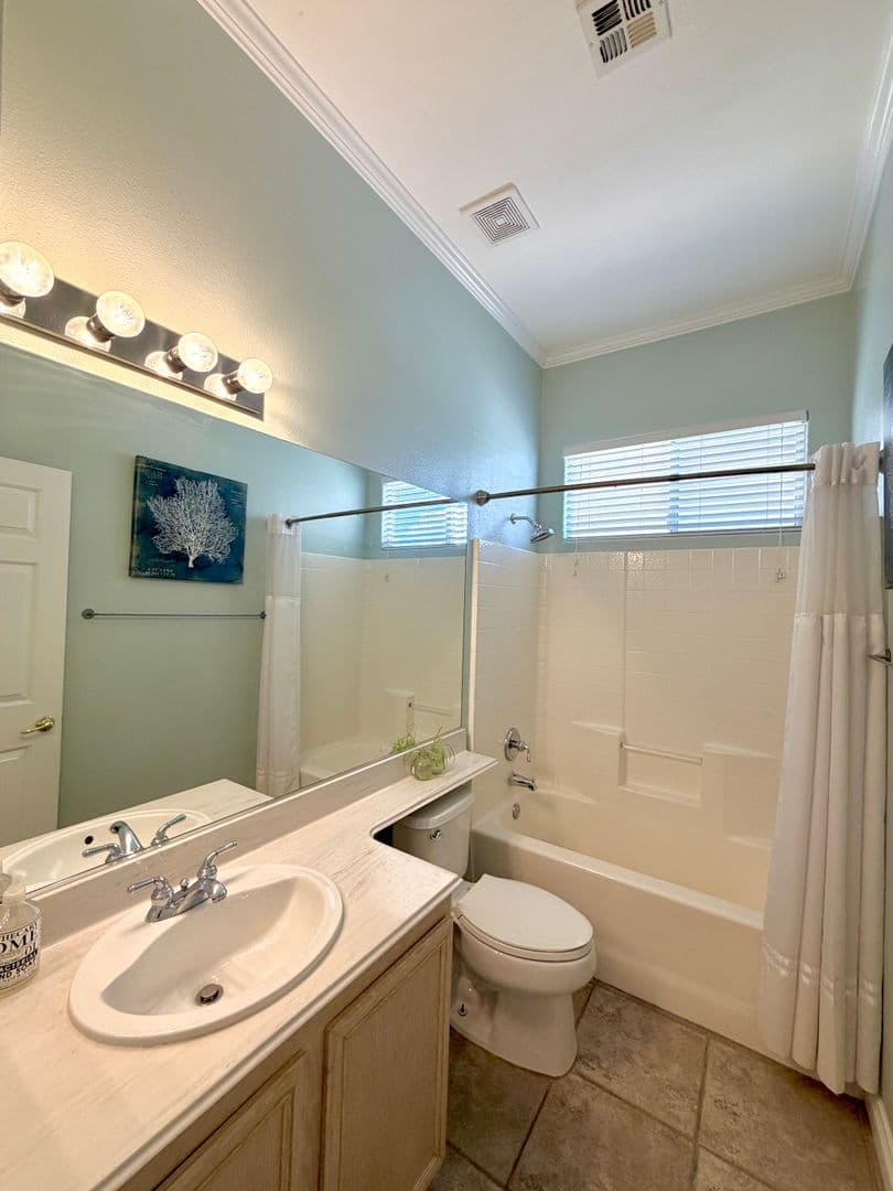 Las  Vegas House: 322 Turtle Peak Ave