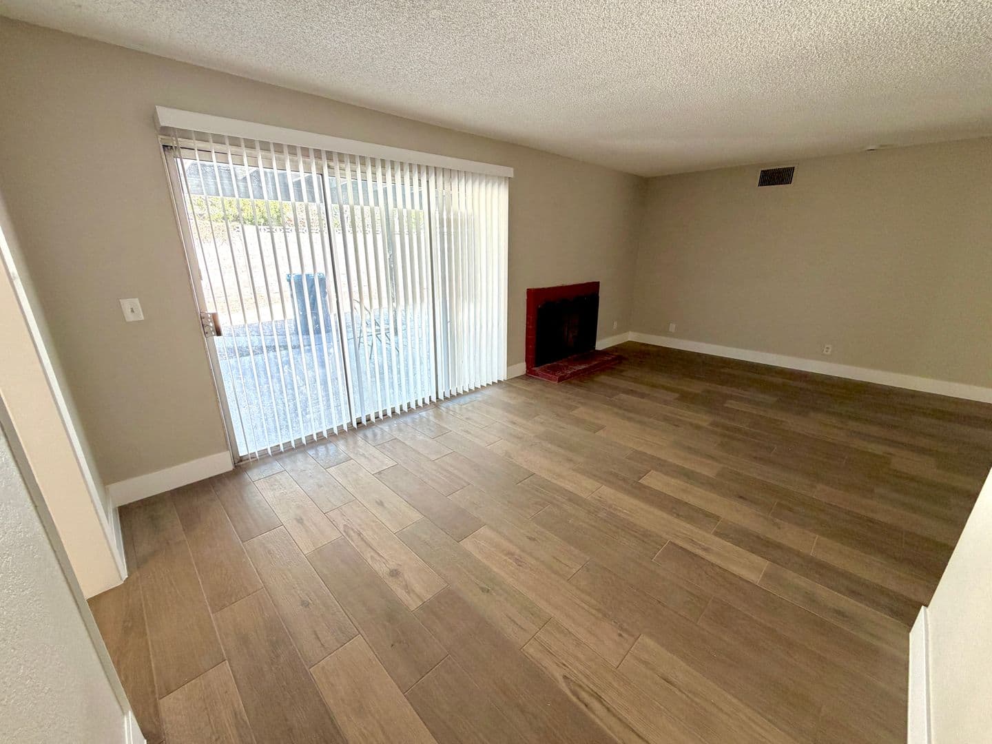 Las Vegas House: 6950 Wedgewood Way