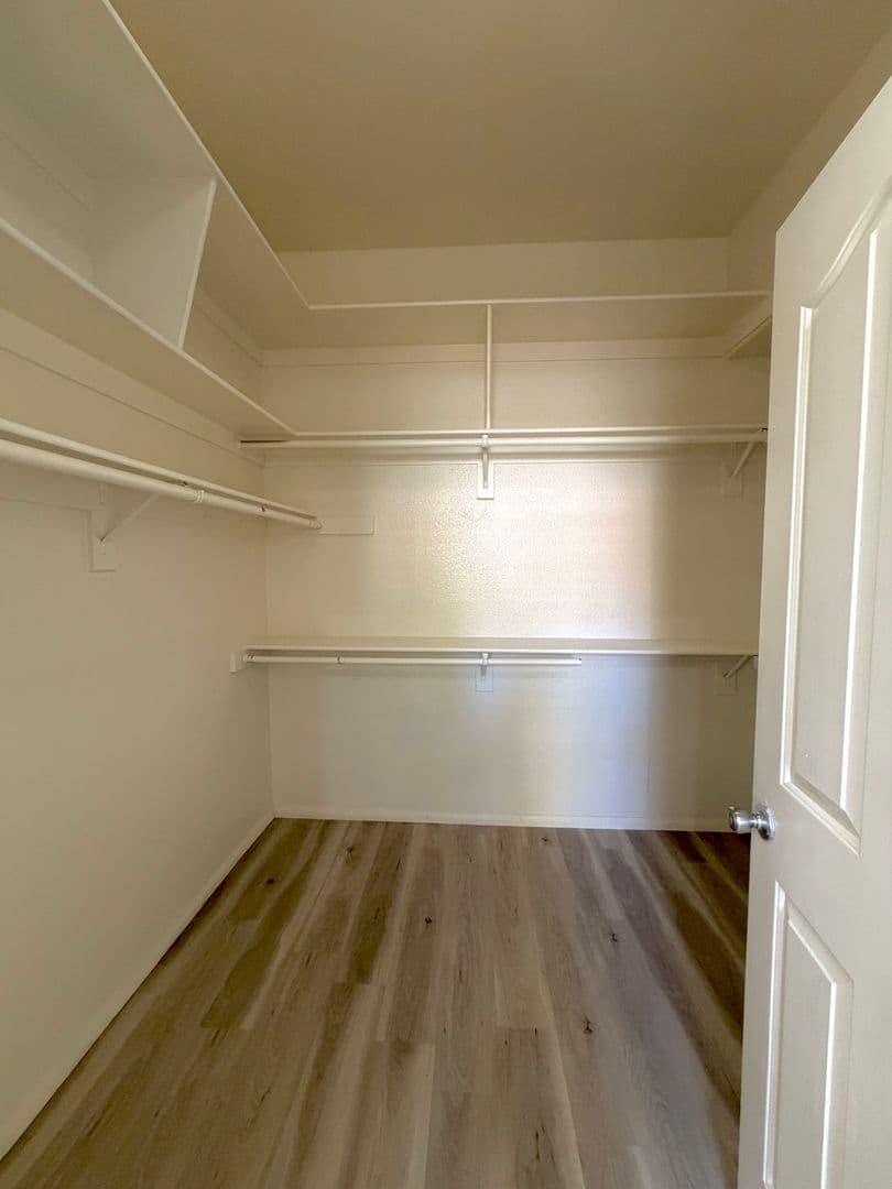 Las Vegas House: 6216 Pride Ln