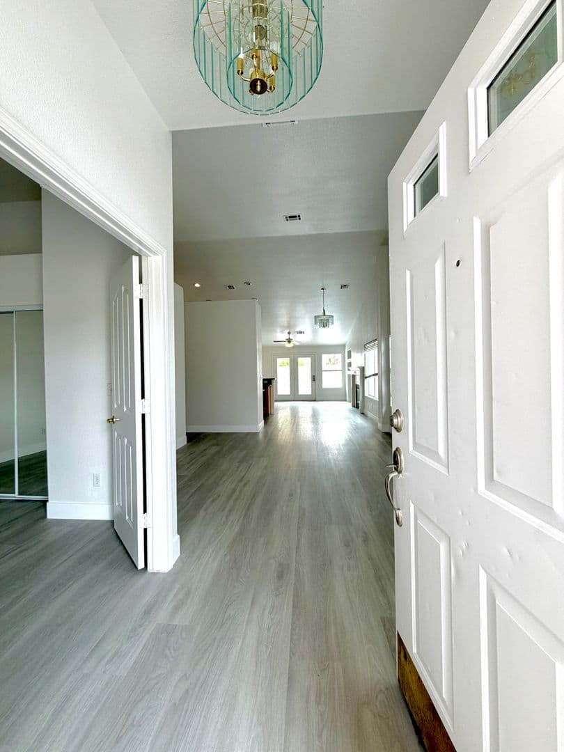 Las Vegas House: 9931 W Cherokee Ave