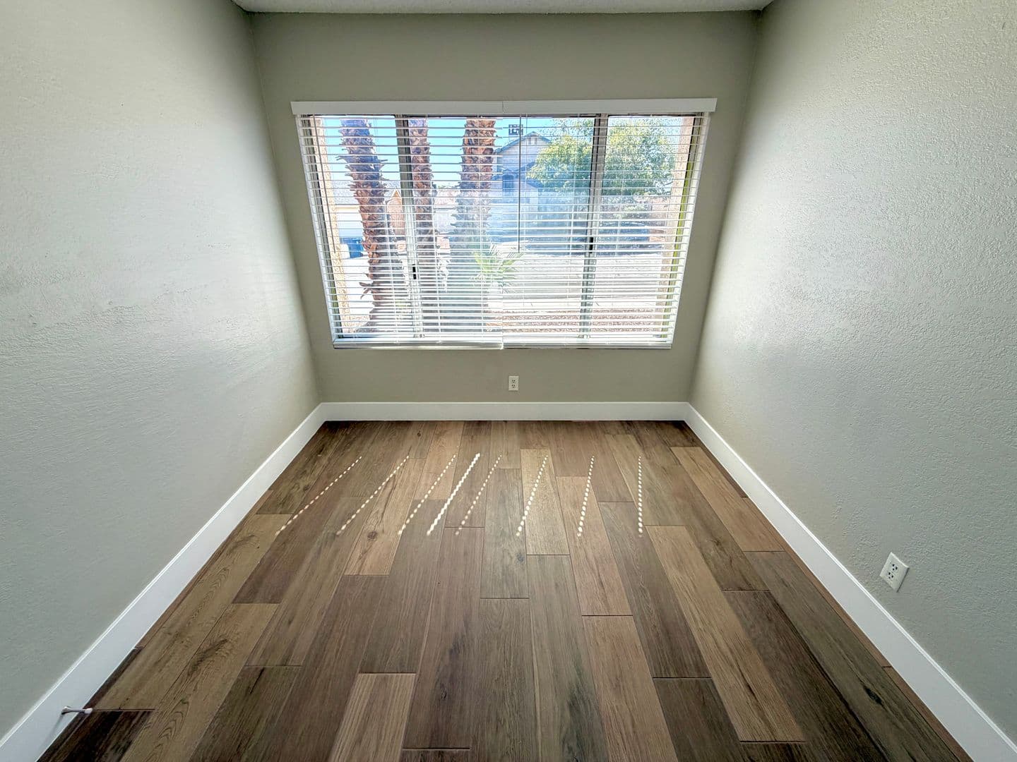 Las Vegas House: 6950 Wedgewood Way
